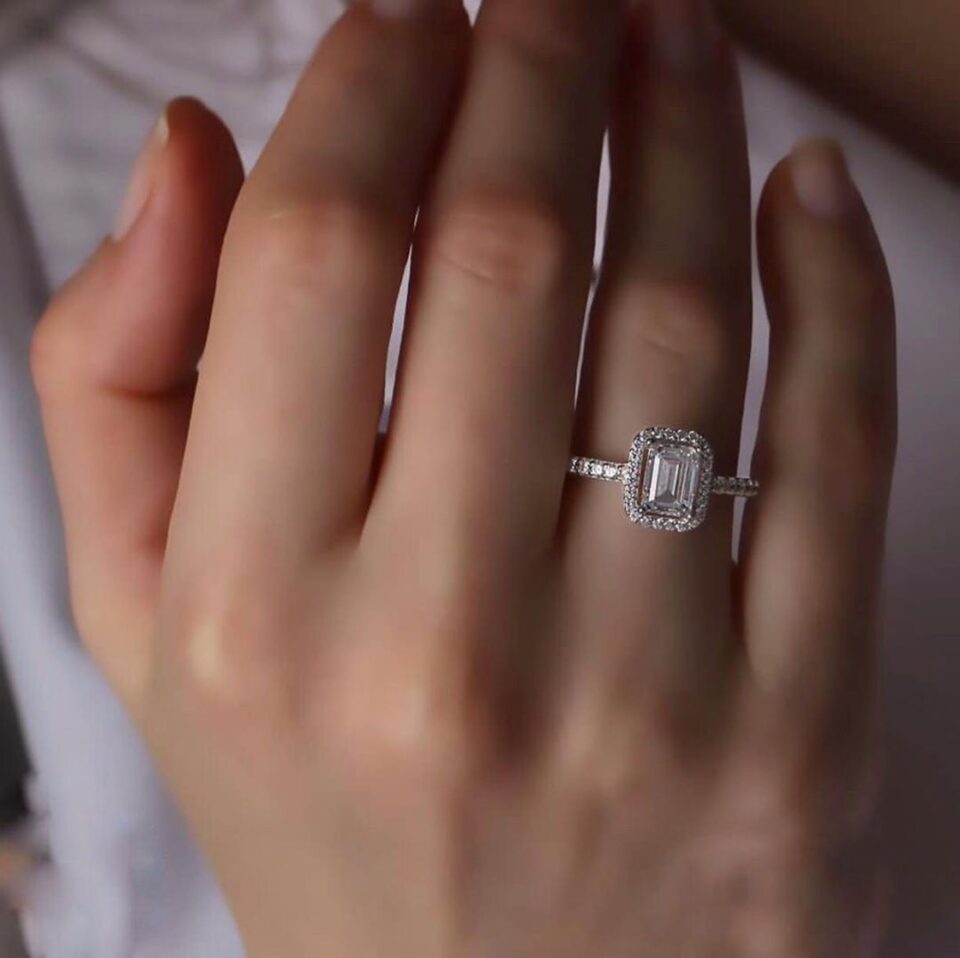 Baget Kadın Tektaş